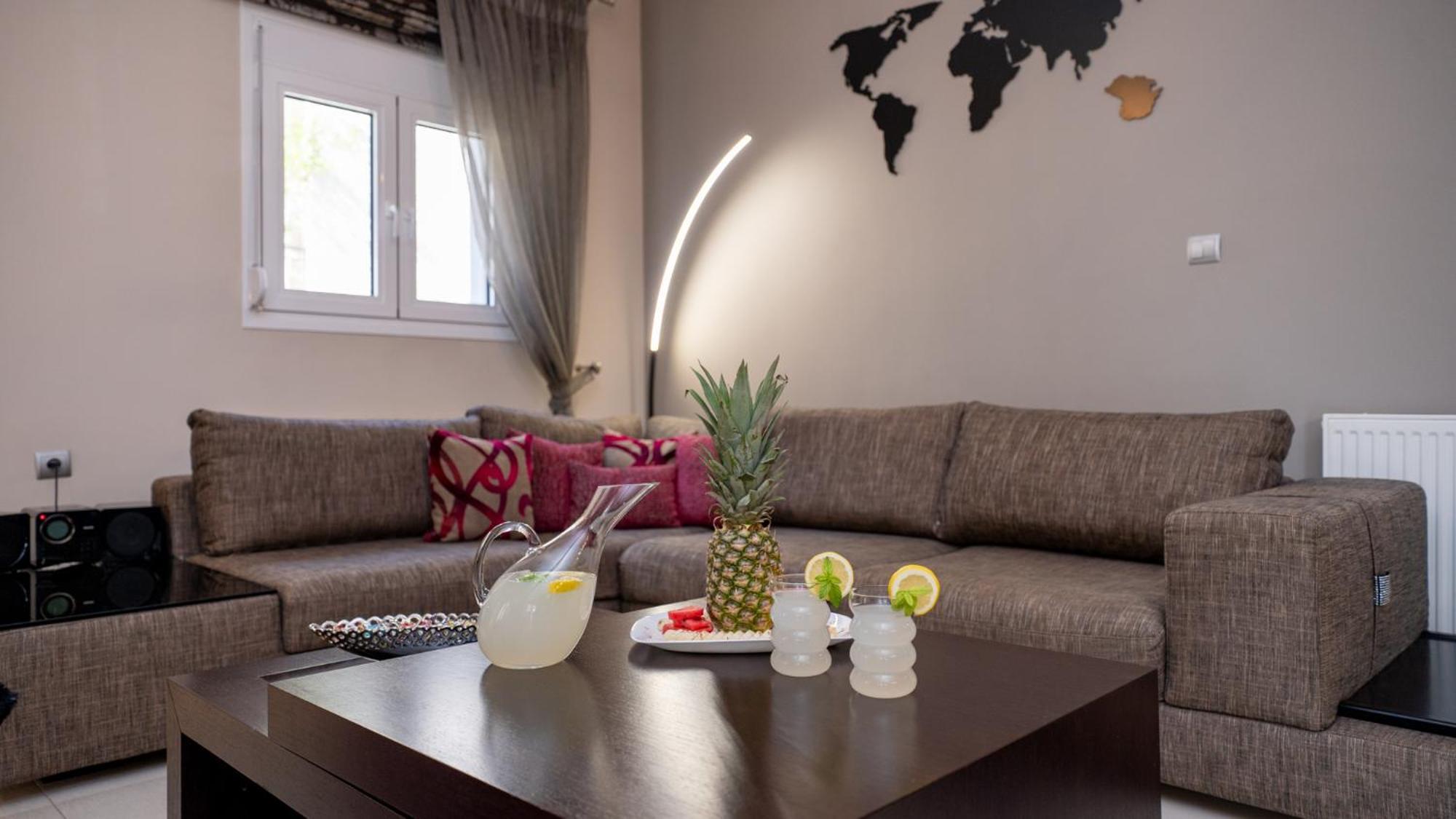 Mary'S Modern And Elegant Apartment Kalampáka Eksteriør bilde